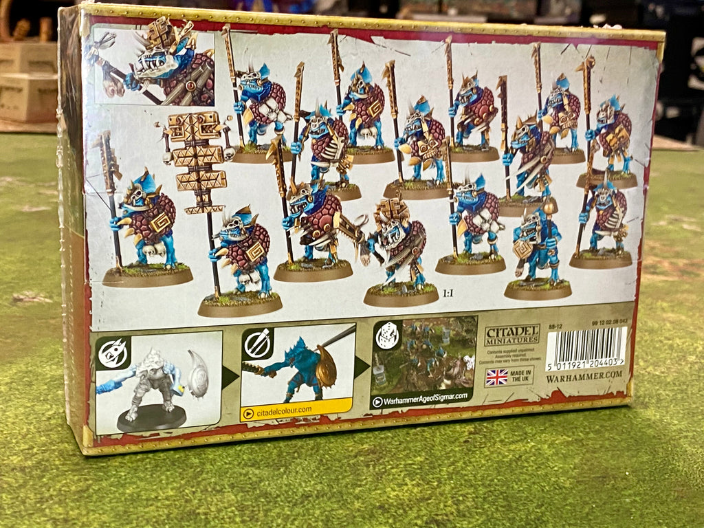 Seraphon: Saurus Guard