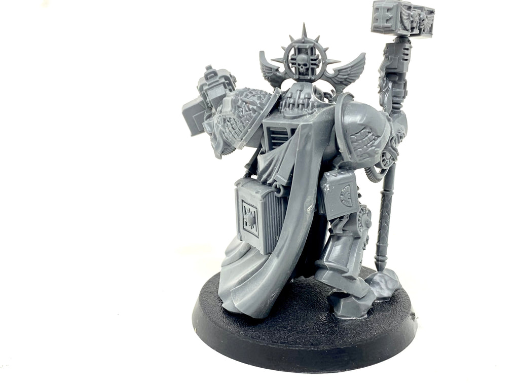 Warhammer 40K Grand Master Voldus (USED)