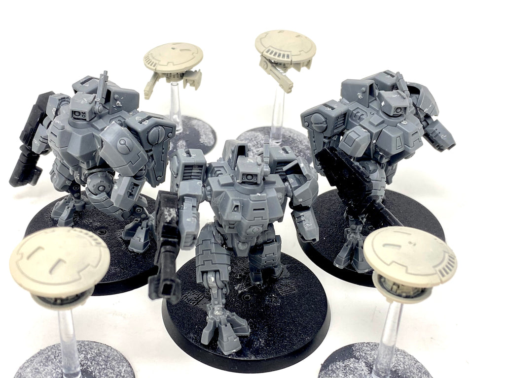 Warhammer 40K XV8 Tau Crisis Battlesuit Team (USED)