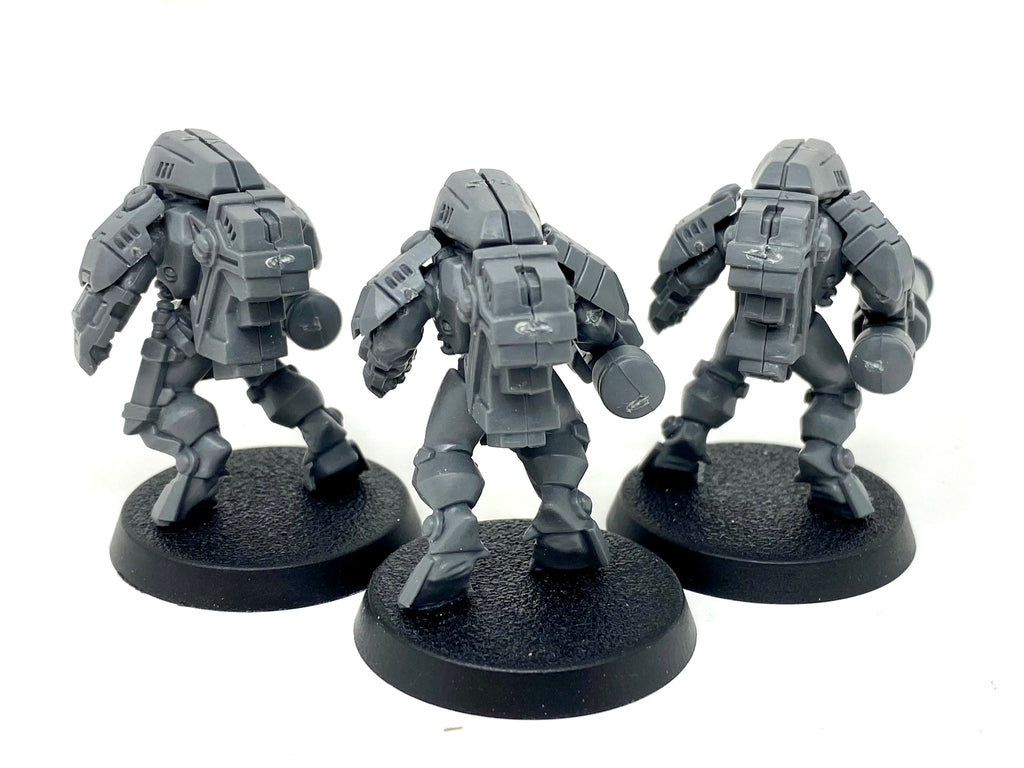 T'au Empire: XV25 Stealth Battlesuits (USED)