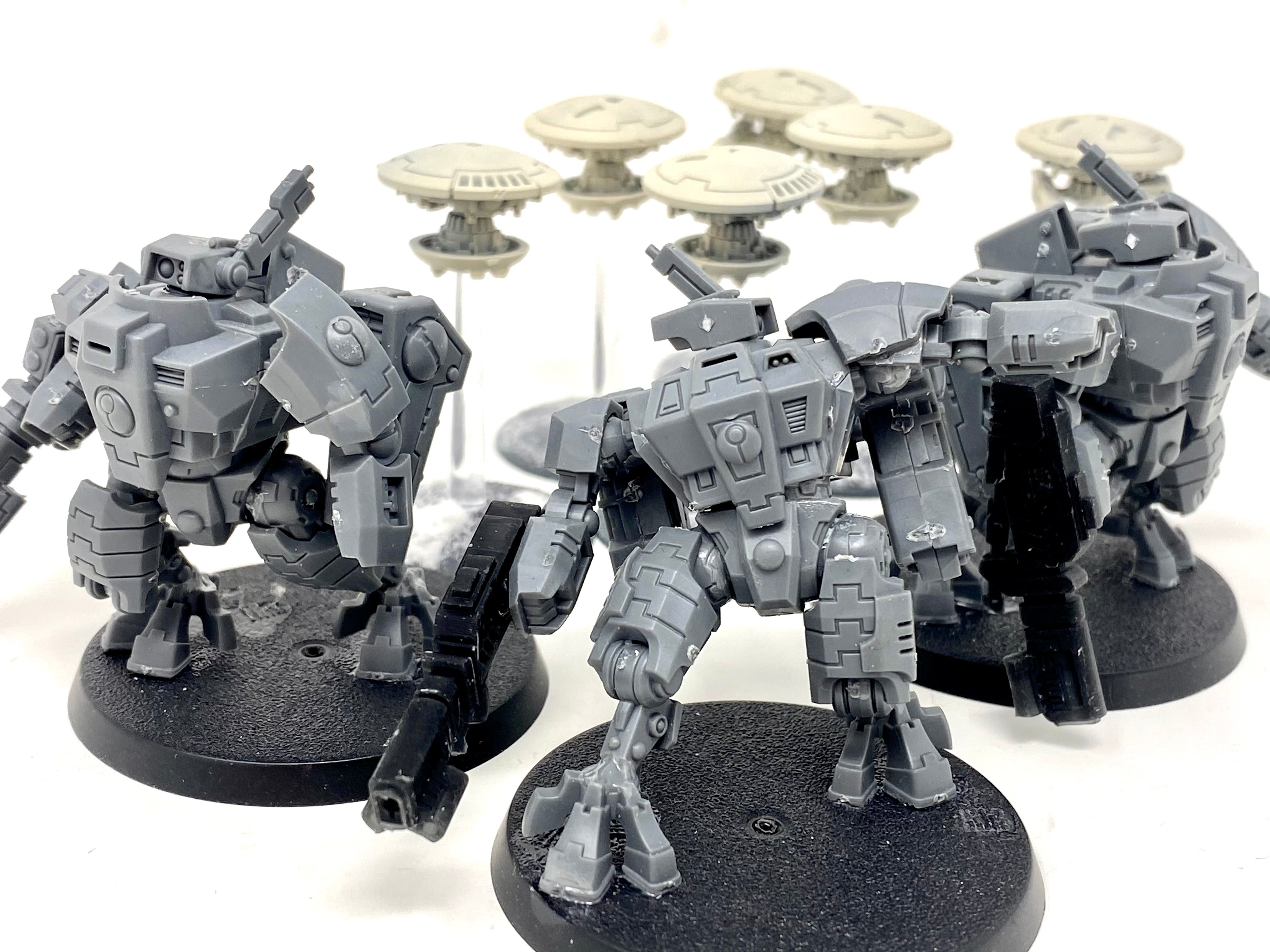 Xv8 Warhammer 40K XV8 Tau Crisis Battlesuit Team (USED) – Marionville Models
