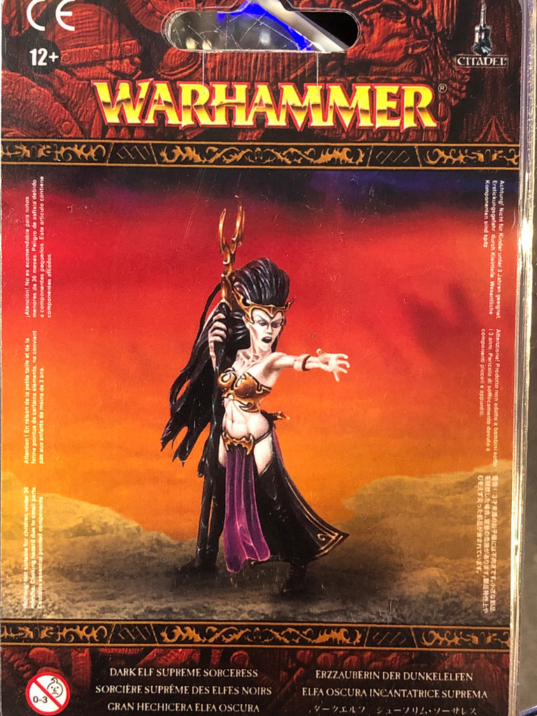 Warhammer Age of Sigmar Sorceress